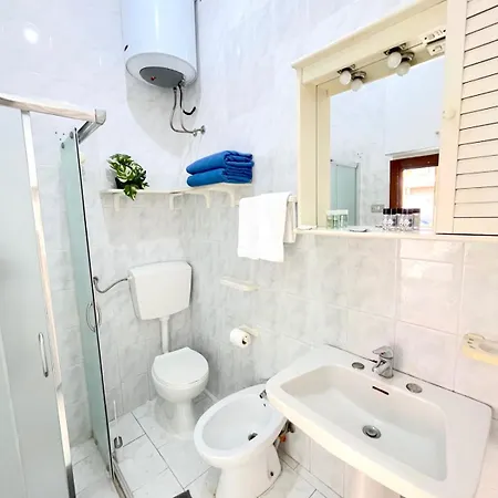 Apartment City Center - Only Teeneger Gallipoli